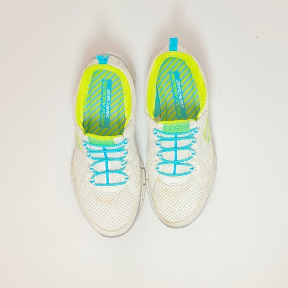 SKECHERS - MEMORY FOAM - WOMENS SIZE: 6 - Picture 3 of 11